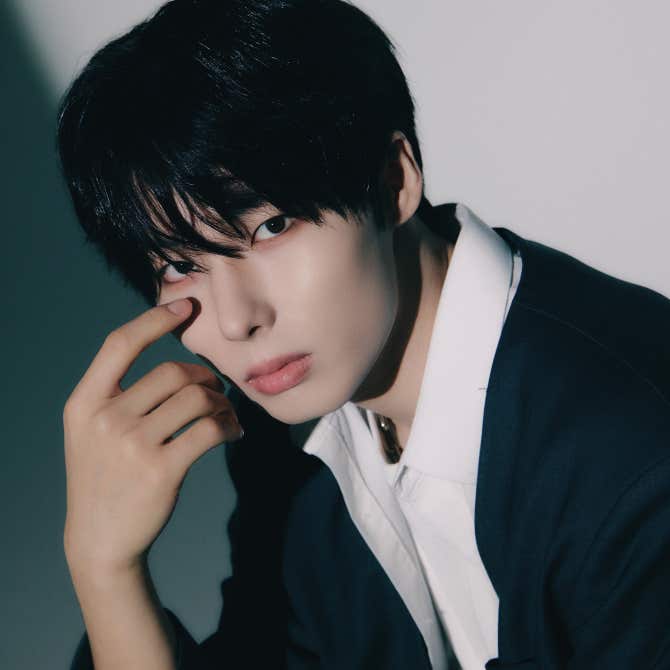 Most recent profile image for E'LAST Won Hyuk