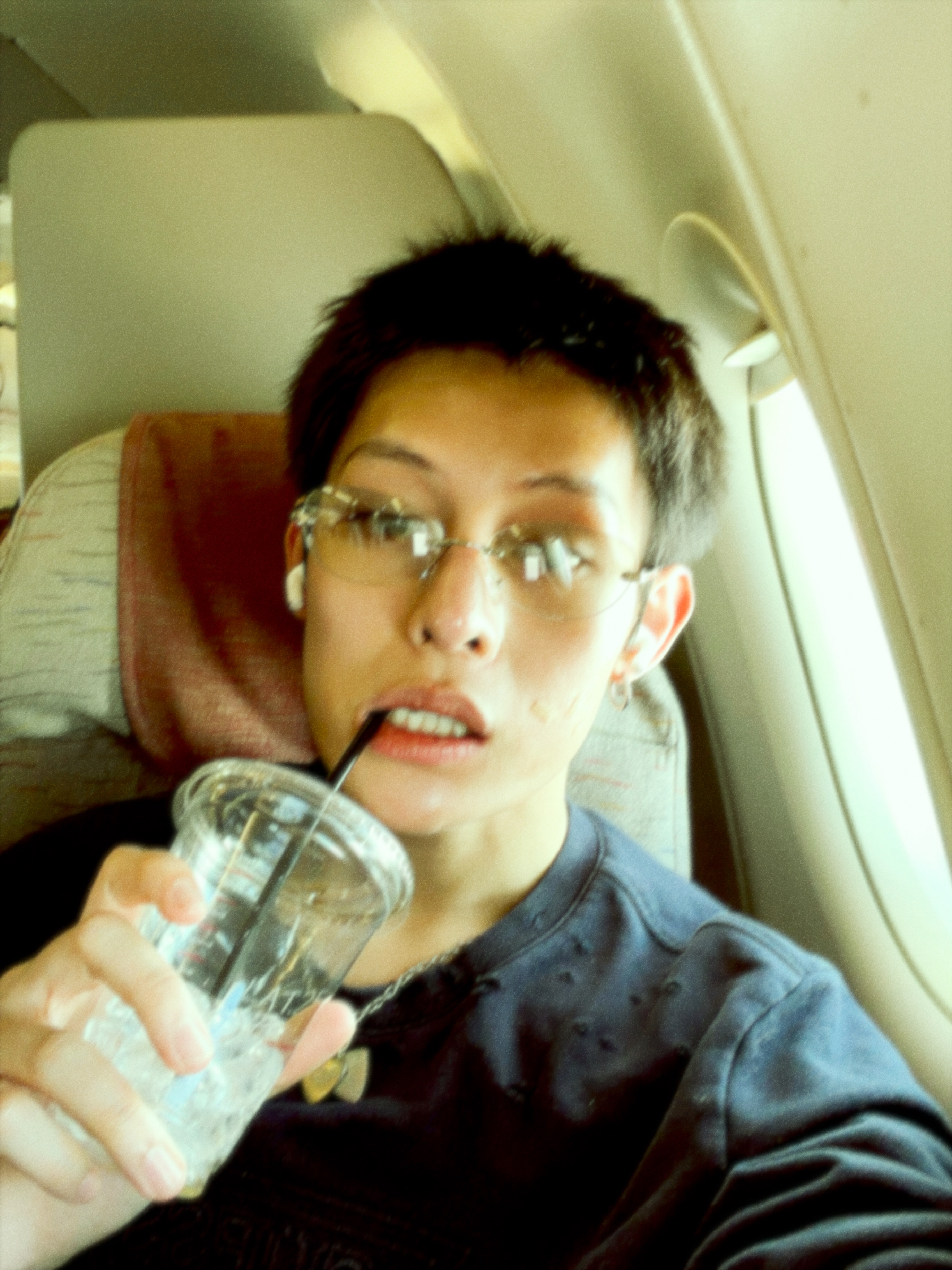 CORTIS Community Post - ☕✈️ - JAMES