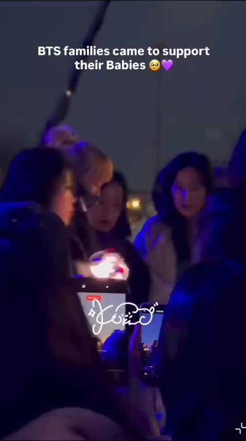 BTS Community Post - BTS families came to support their babies in ...