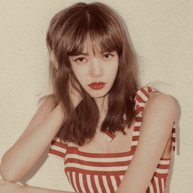 Devae Lisa BLACKPINK Community Post - To: Lisa Dear Lisa, Happy birthday! 🥳🎉 You ...