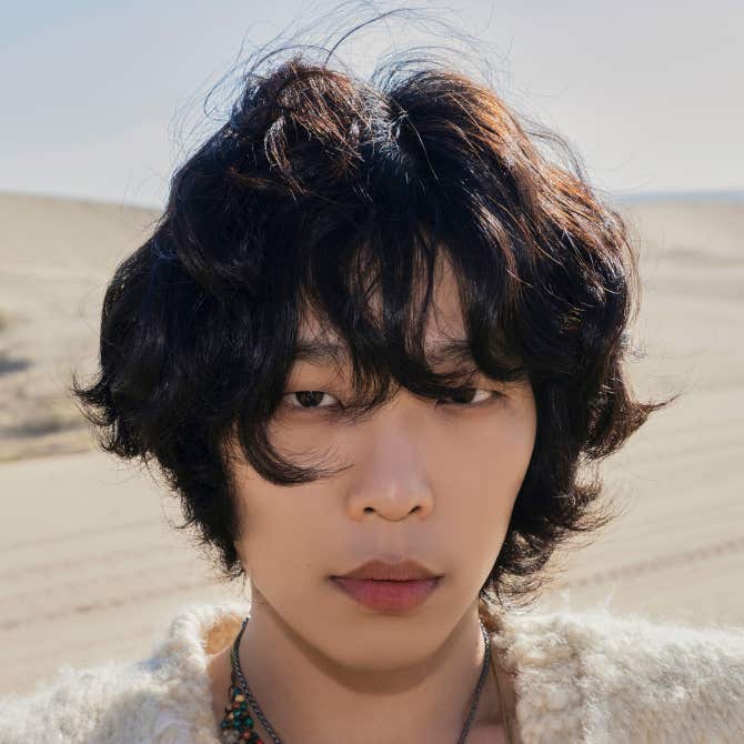 Most recent profile image for AKMU LEE CHANHYUK 