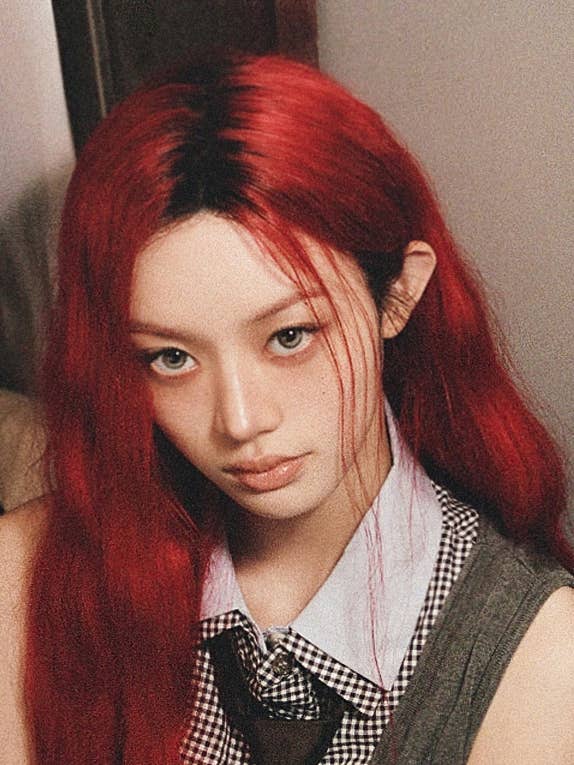 ILLIT ミンジュの最新プロフィール画像